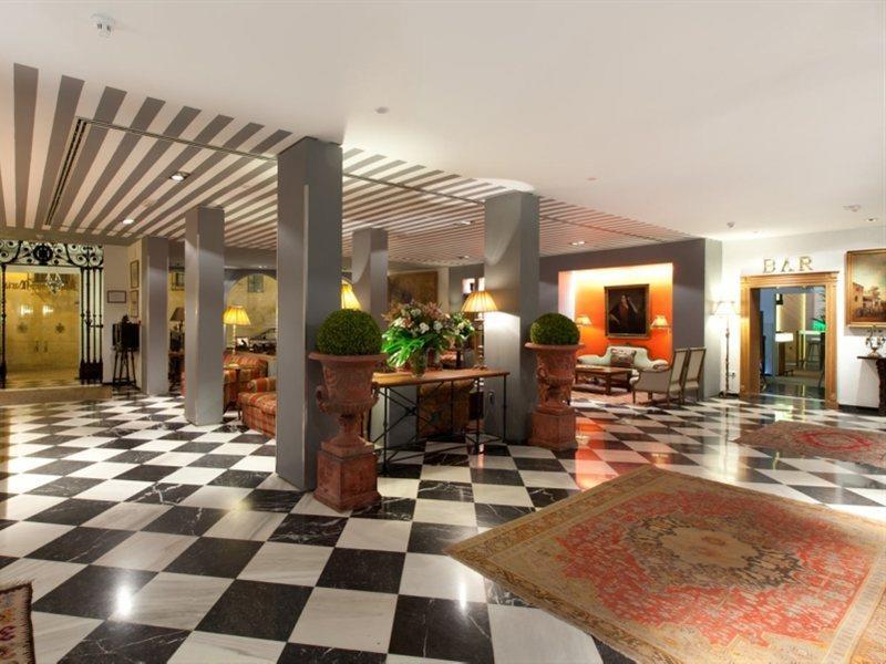 Dona Maria 4* Seville