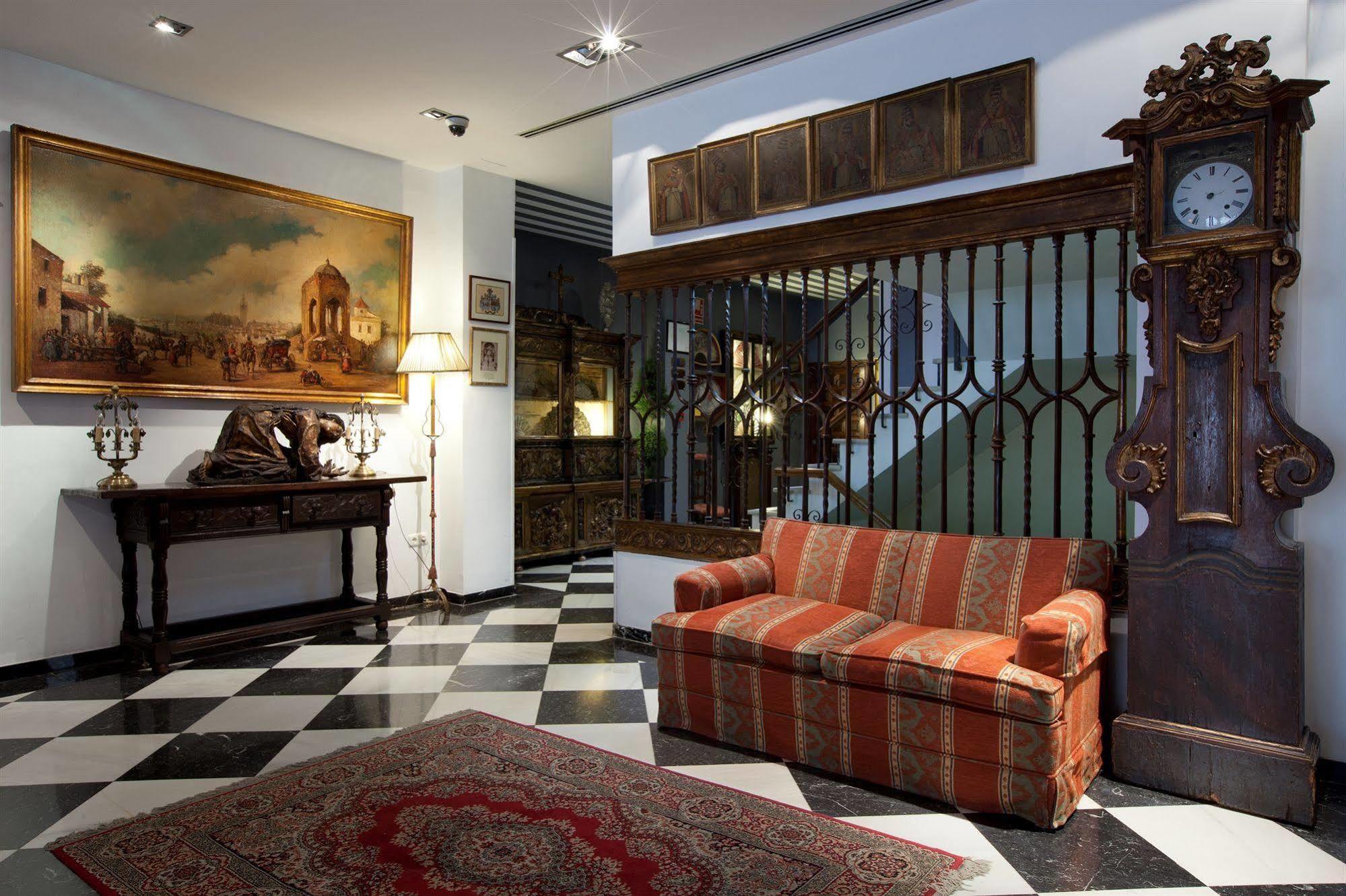 Dona Maria 4* Seville