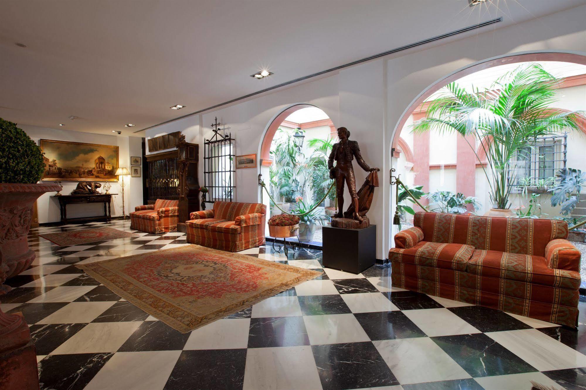Dona Maria 4* Seville